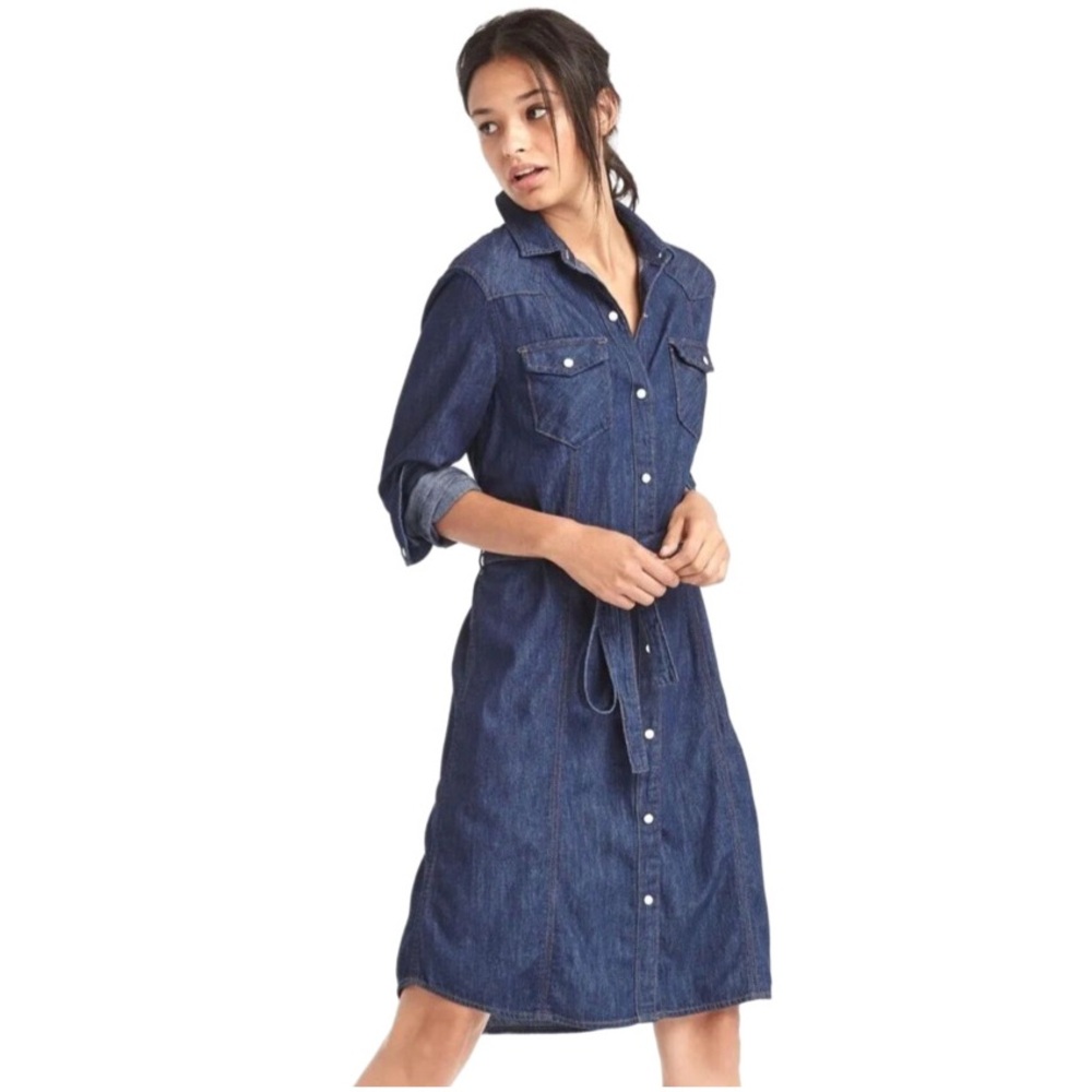 *** SOLD*** 🆕 NWOT - GAP  Denim Blue Button Down Western Shirt Dress